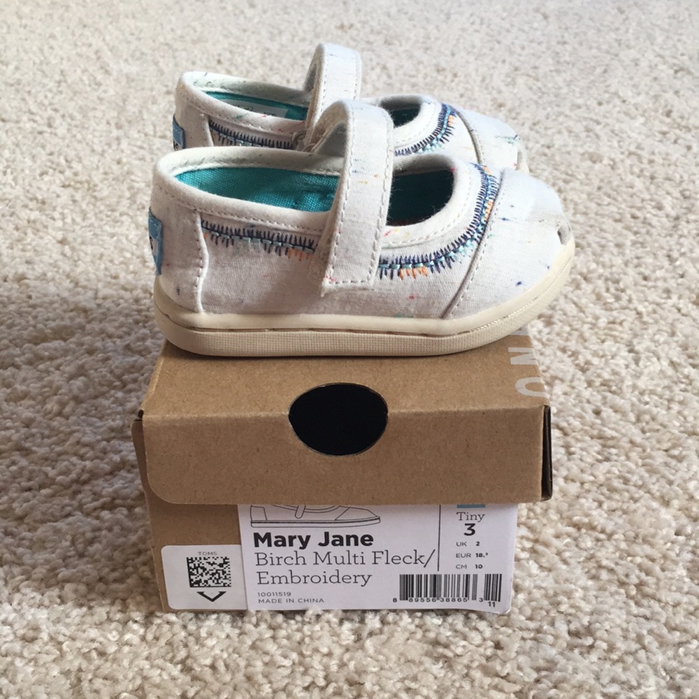 Toms, Mary Janes, Size: Tiny 3 with box